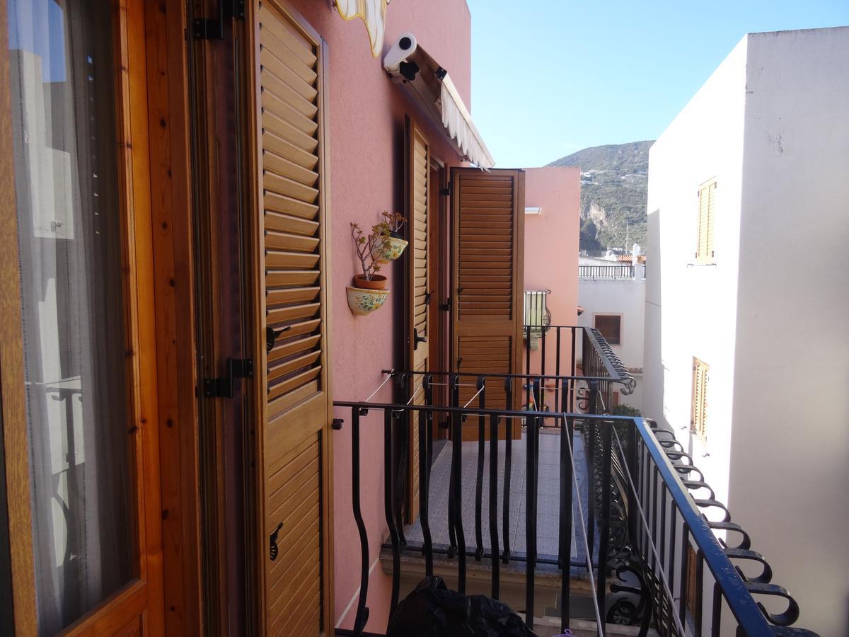 Claudia - Case Vacanze A Canneto Spiaggia Exterior photo