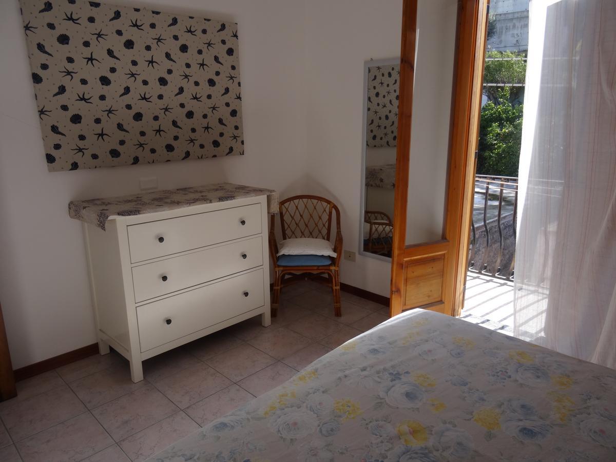 Claudia - Case Vacanze A Canneto Spiaggia Exterior photo